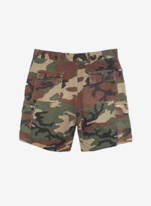 VINTAGE MILITARY CAMO CARGOSHORTS