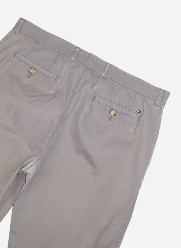 TOMMY HILFIGER RELAXED CHINOHOSE – Bild 3