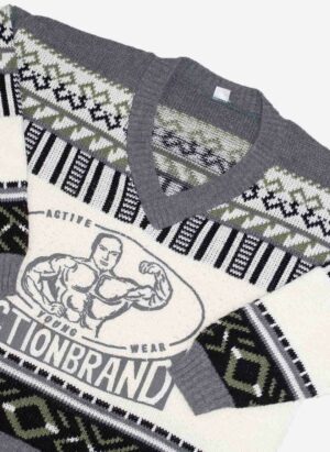 VINTAGE V-NECK KNITSWEATER