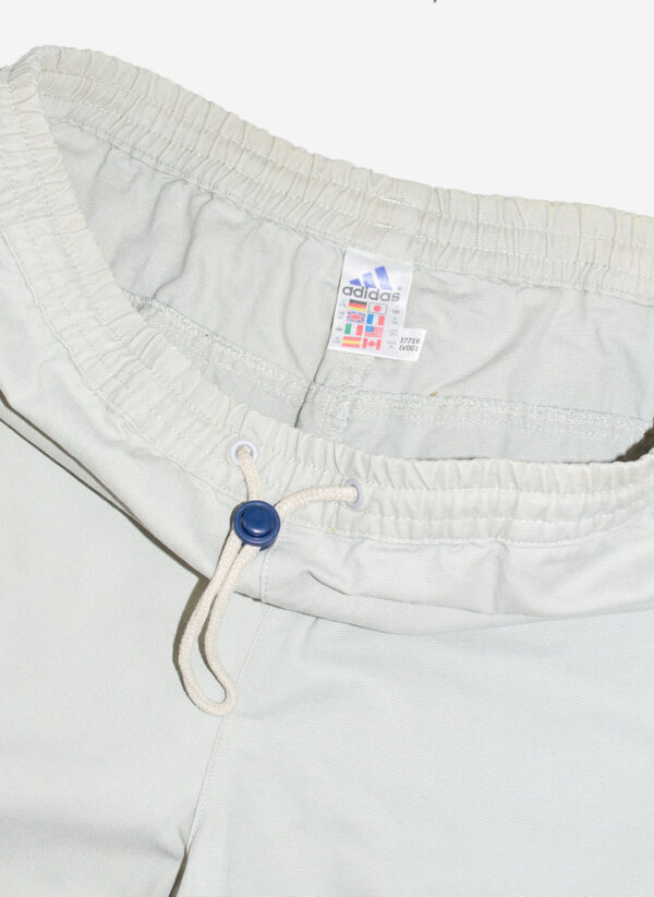 Vintage '99 Adidas Utility Shorts – Bild 3