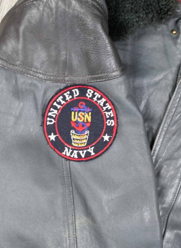 Vintage US Navy Lederjacke grau faded – Bild 4