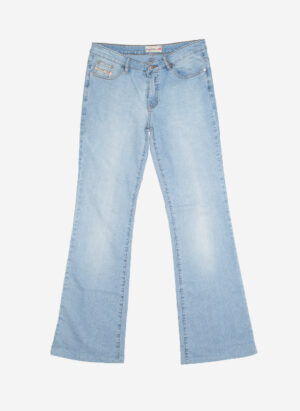 Vintage women’s flared Jeans hellblau