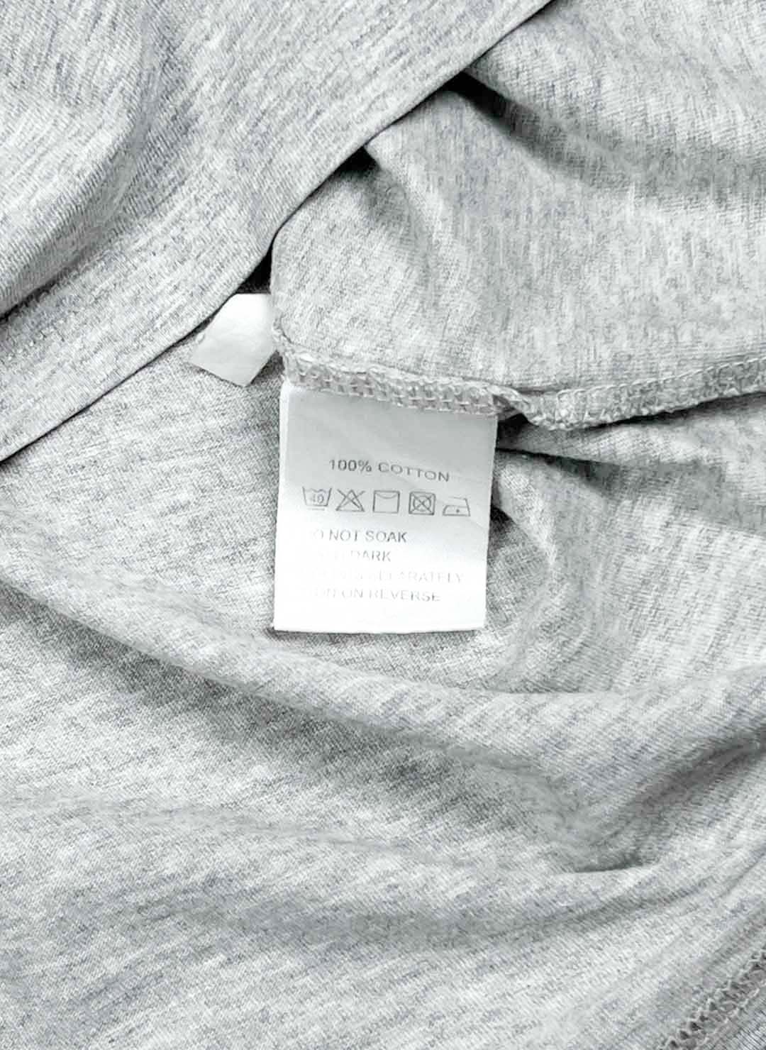 Vintage Yves Saint Laurent T-Shirt grau – Bild 3