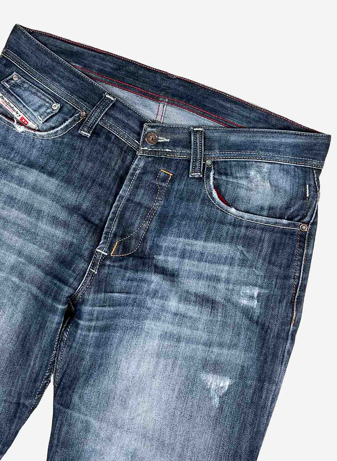 Vintage Diesel Distressed Flared Jeans – Bild 4
