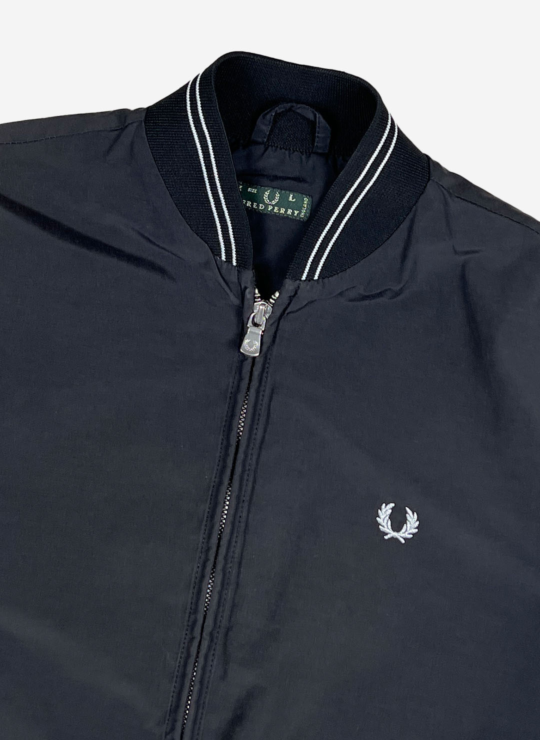 Vintage Fred Perry Damen Nylonjacke schwarz – Bild 2