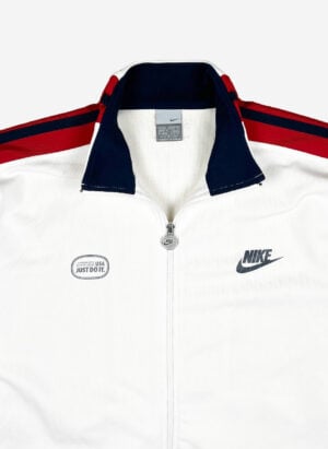 Vintage Nike Y2K Trainingsjacke weiß