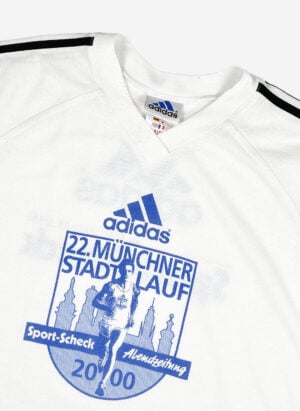 Vintage Adidas “Münchner Stadtlauf 2000” T-Shirt
