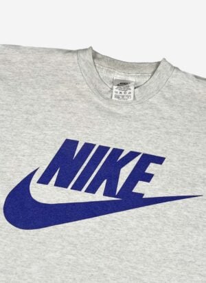 Vintage 90s Nike T-Shirt singlestitched