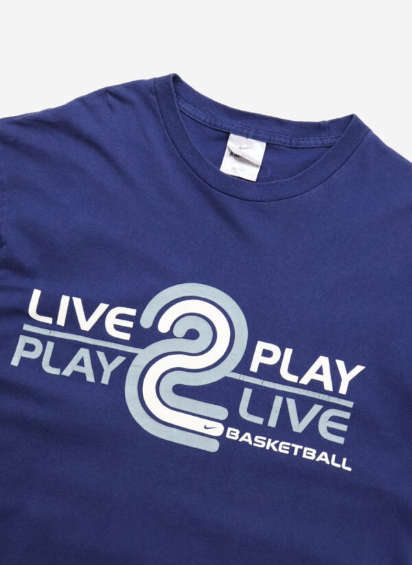 Vintage Y2K Nike Basketball T-Shirt blau