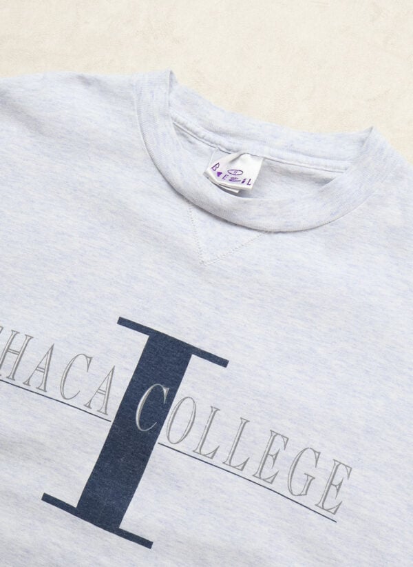 Vintage Ithaca College T-Shirt hellgrau