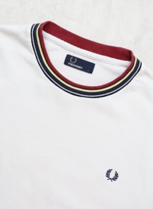 Fred Perry Sweater weiß